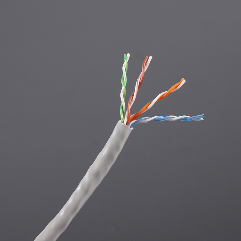 Cat5e UTP mrežni kabel, nezaštićen, uvijeni parovi, bakar bez oksidacije, za računala