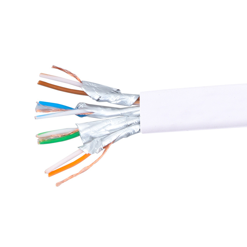 CAT7 zaštićeni mrežni kabel s uvijenim parom, bakar bez kisika (OF-Cu), 32 AWG, zlatim konektorima, 1 Gbps
