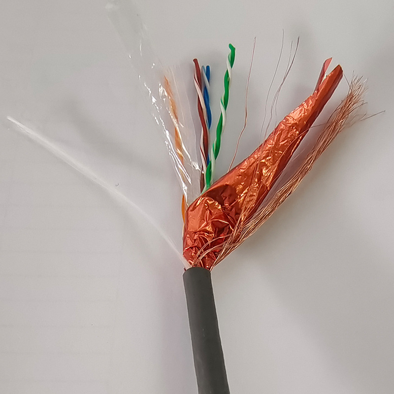 Kábel kategórie 6 pre vonkajšie použitie so SFTP ochranou, RJ-45 rozhranie, 1–1000 Mbps, vodotesný krútený pár