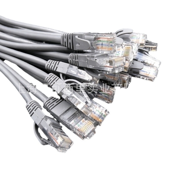 Cablu de rețea Category 5e, 8 conductori din cupru fără oxigen, conector RJ-45, 100 Mbps