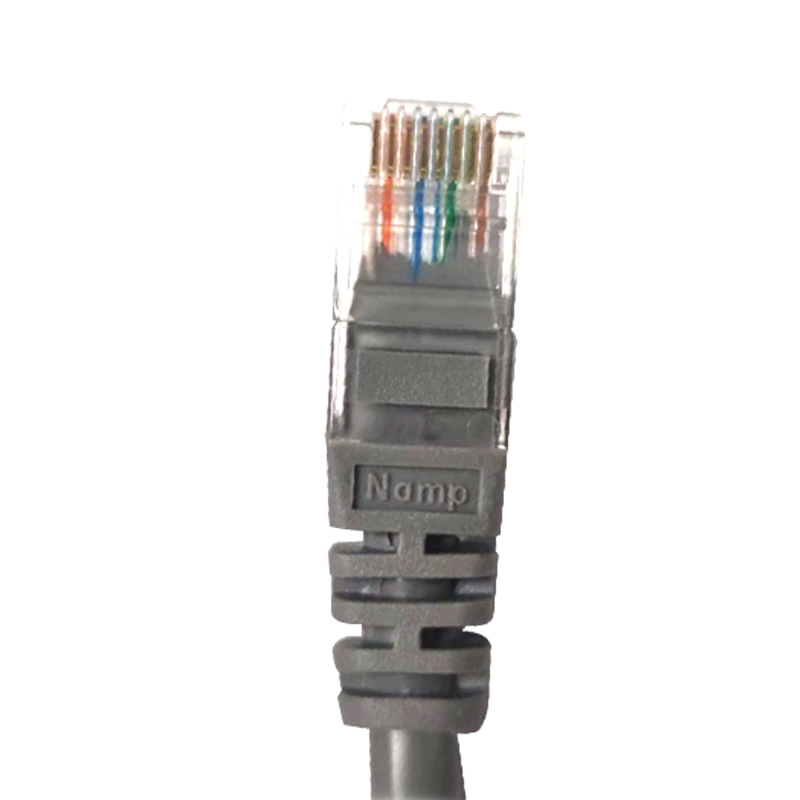 CAT5E UTP mrežni kabel, ne zaštićen, bakar bez kisika 99,9%, promjer 5,4 mm, prijenos podataka 100 MHz