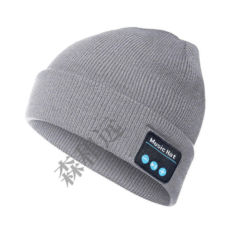 Bluetooth muzikos kepurė su įmontuotais stereo garsiakalbiais ir LED apšvietimu, 15 m diapazonas, Bluetooth 5.4, baterijos veikimo laikas daugiau nei 8 valandos