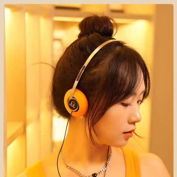 Bluetooth austiņas ar mikrofonu, retro ielu stilā, kompakts un viegls (svars apmēram 55 g)