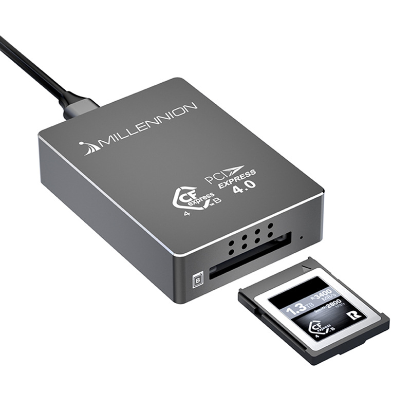 Cititor de carduri 9341 — USB4 40Gbps, interfață USB-C, carcasă din aluminiu, suport pentru carduri CFB, instalare externă