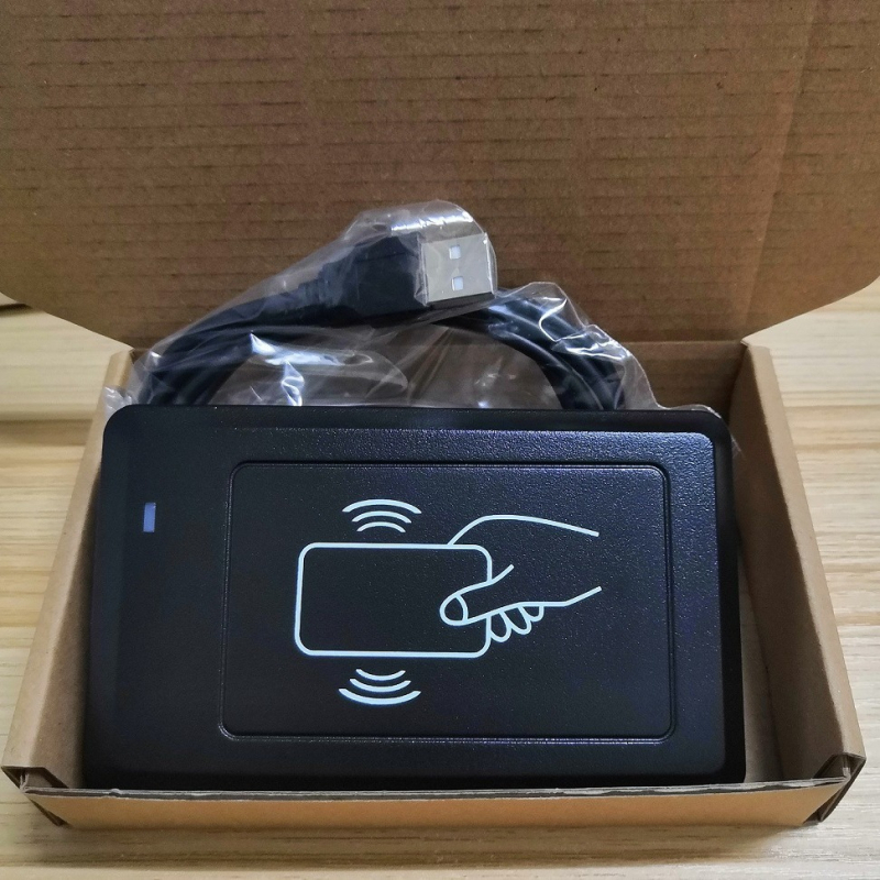 206-IC+ID Безконтактен четец за карти IC/ID — модел 206-IC+ID; обхват на четене 3; честота на работа 125; време за четене 0.5; захранване 0.2