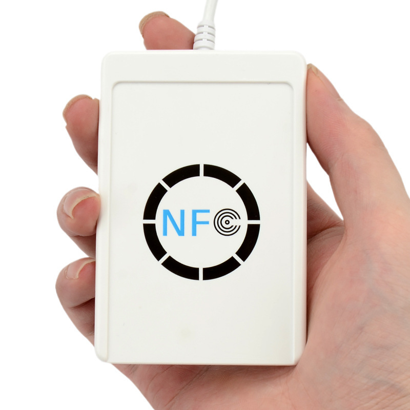 NFC-122U Четец за достъп на карти 13,56 MHz, IC/NTAG съвместимост, модел 122, разстояние на сензора 1–6 см, време за четене 1