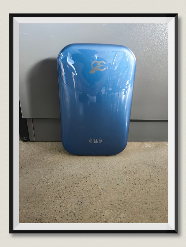 Корпус за зарядна колона — пластмасов, IMD процес, персонализиран дизайн