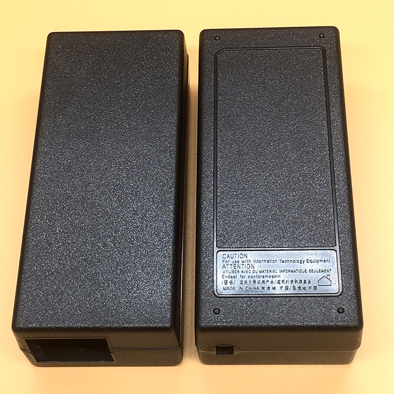 Kućište punjača za električno vozilo, PC/ABS, 36W, 12V, stolni dizajn
