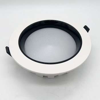 LED įmontuojamas downlight korpusas, liejamas aliuminis, miltelinis padengimas, modelis D7-1, įskaičiuota radiatoriaus, veido žiedas, reflektorius, šviesos šaltinio laikiklis