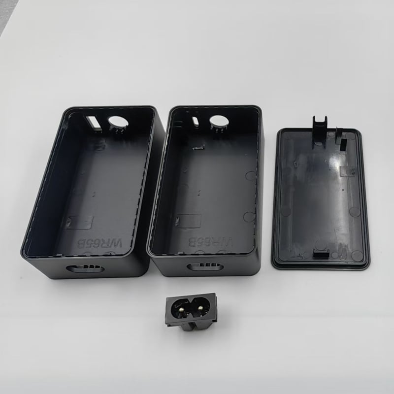 Carcasă WR65W pentru încărcător cu porturi USB și Type-C pentru Microsoft 36W/65W, material PC, origine Dongguan