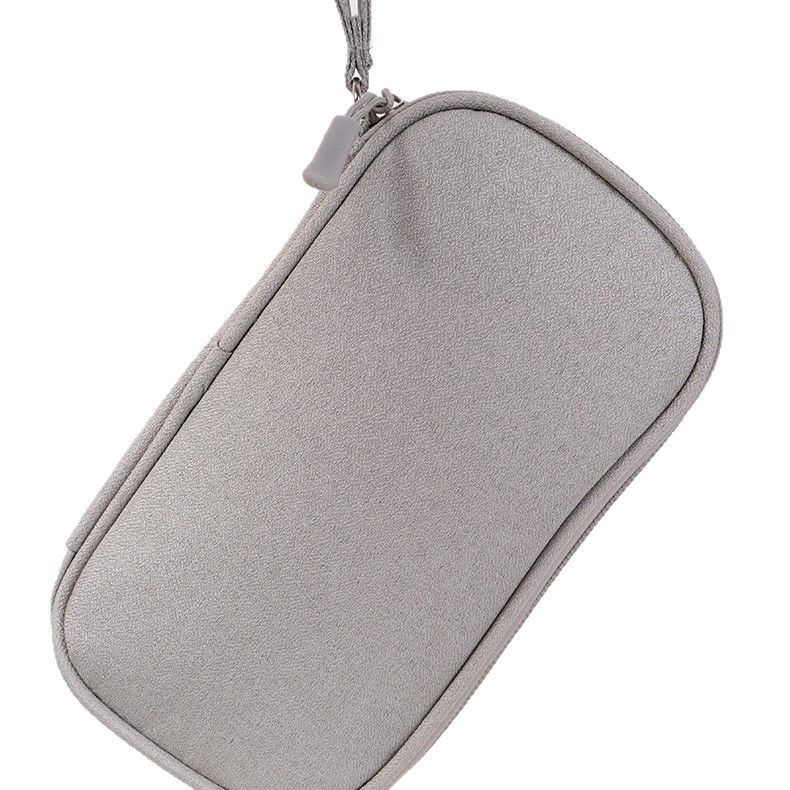 Višestruki organizator elektronike: zaštitna torbica za tvrdi disk, power banku, USB flash disk, slušalice i kabeli