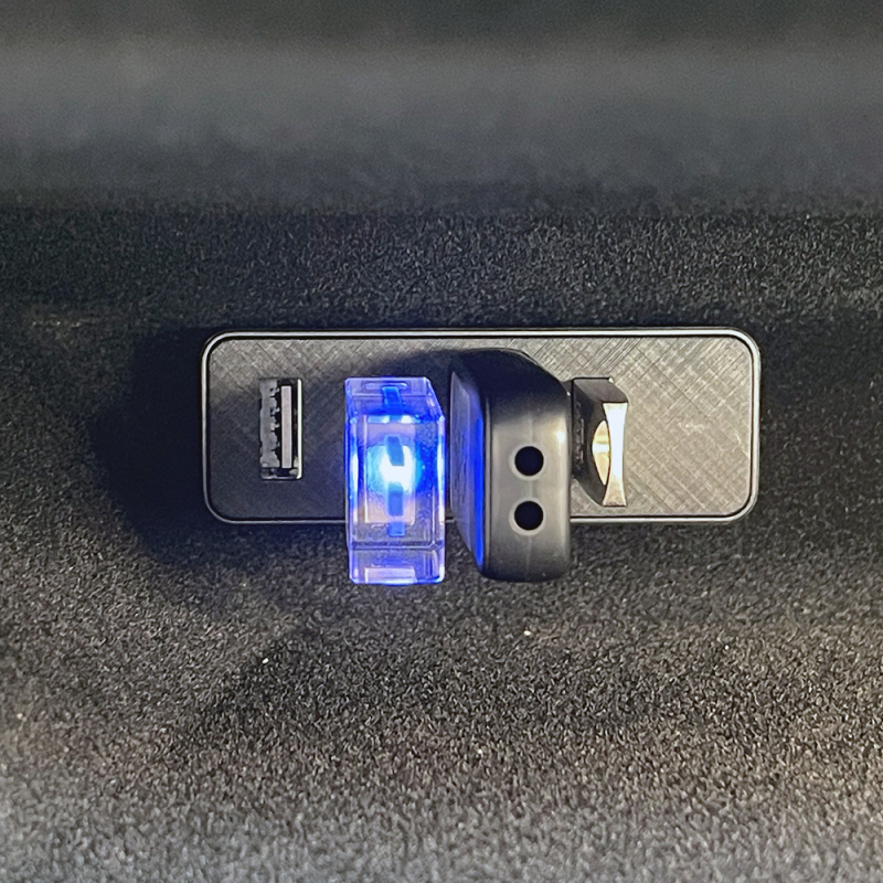 Τέσλα Model 3/Y USB hub επέκτασης θήκης γαντιών (USB 3.0, διανομέας τεσσάρων θυρών, χωρίς εξωτερική τροφοδοσία)