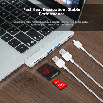 USB-C docking stanica XS819 s USB 2.0 rozhraním, bez externého napájania