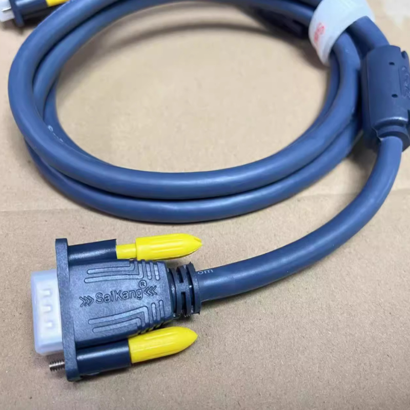 VGA kábel 3+6 HD, samec-samec, 15-pin, meďový vodič (pre počítač, projektor, monitor, TV)