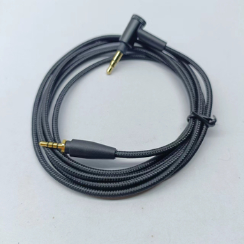 Cablu audio de înlocuire pentru căștile Urbanite XL, conductor din cupru fără oxigen, ROHS certificat, greutate 30 g, ambalare individuală, serviciu post-vânzare: trei garanții