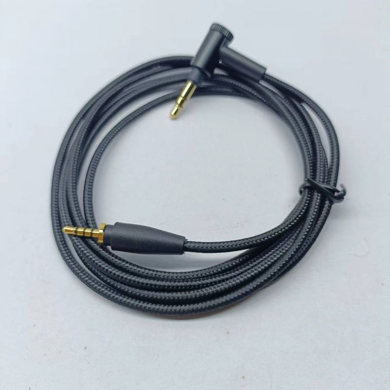 Cablu audio de înlocuire pentru căștile Urbanite XL, conductor din cupru fără oxigen, ROHS certificat, greutate 30 g, ambalare individuală, serviciu post-vânzare: trei garanții