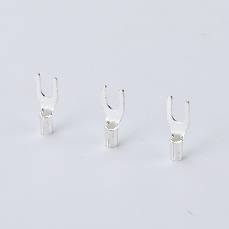 UT1-3 vilica-tip otvoreni terminál, s krajevima U i Y, hladno presovanje, za 3C digitalne primjene