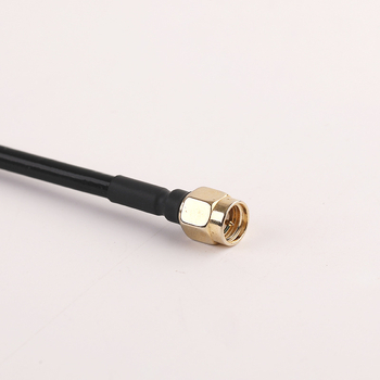 Antena pentru dronă cu câștig înalt și interfață SMA de tip Y