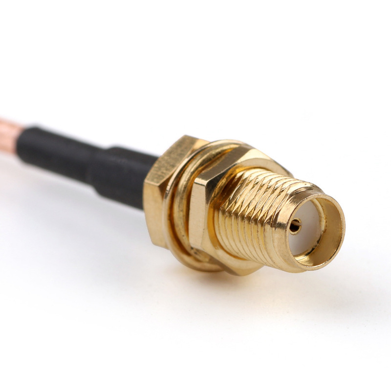 SMA-J vyriškas į SMA-K moteriškas RF patch kabelis, 50 Ω, ilgis 1 m, sidabruotasis vario laidininkas, FEP išorė