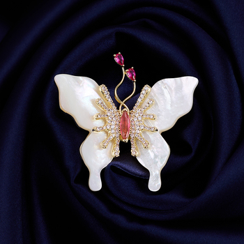 Καρφίτσα πεταλούδας για γυναίκες, οικολογικός χαλκός με ζιρκόν σε επένδυση, γυναικείο στυλ μόδας, Χειμώνας 2025