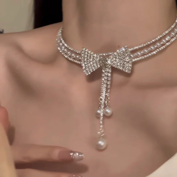 Τσόκερ κολιέ με σχέδιο φιόγκο και μαργαριταρένιο κρεμαστό, κανονική αλυσίδα, ανάμικτα υλικά