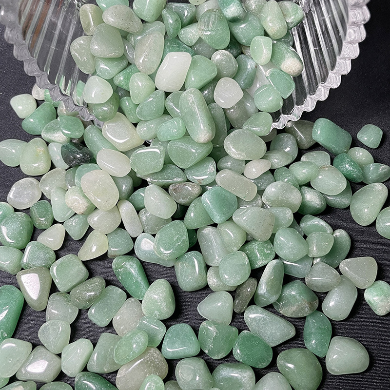 Kryštálový štrk pre akvárium a záhradu — prírodný kryštál, strojové spracovanie, prispôsobiteľný, moderný minimalistický štýl