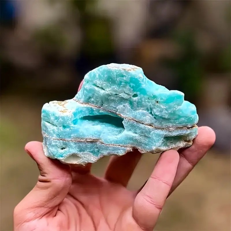 Prirodni kristalni piroklor mineralni ukras, plavi kristal polja, tachionski kamen za aromaterapiju