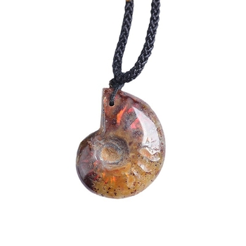 Viseći privjesak od sirovog kristala – motiv puža-krizantema, uzorak minerala, marka Runguan Jewelry, moderni minimalistički stil