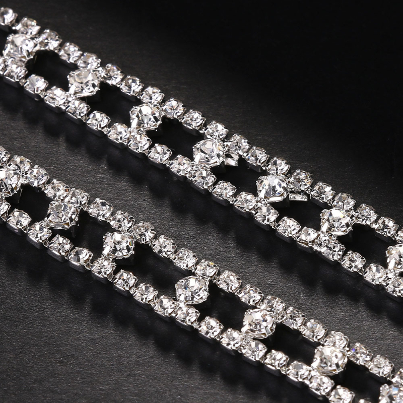 Telová retiazka s viacfarebnými kryštálmi, nastaviteľný otvorený geometrický dizajn, elektroplátovaná zliatina