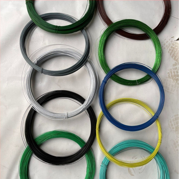 Dārza plastmasas pārklājuma tērauda stiepļu saišanai — zems oglekļa tērauds; vienkāršs vērpums; pa labi vērpts; augsta izturība vilces spēkā; piemērota augu saistīšanai, sietiem un amatniecībai.