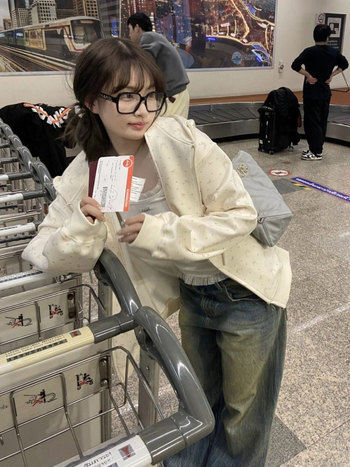 Ženska dukserica s kapuljom i zipom, uzorak mašne, lagana mješavina pamuka i poliestera