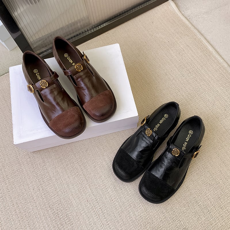 Loaferi od teleće kože s okruglim vrhom, srednjom visinom pete 3–5 cm, gumenom potplatom, podstava od svinjske kože