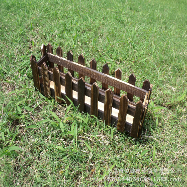 Дървен цветарник, карбонизиран при висока температура; мултифункционален монтаж: стенен, подов или висящ; стил пасторално ретро; устойчив на корозия, здрав и издръжлив