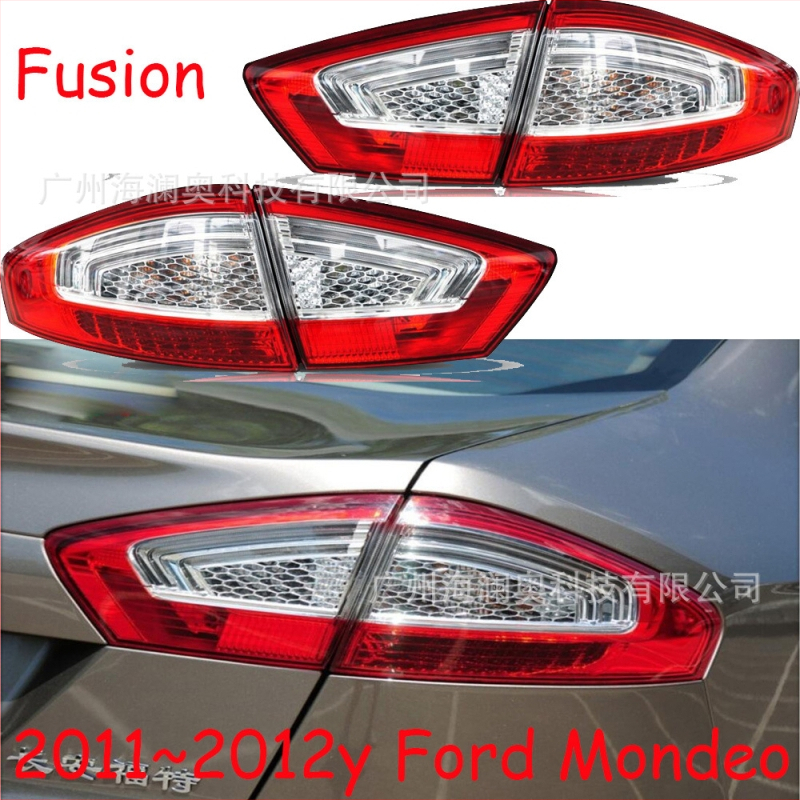LED zadné svetlo pre Ford Mondeo 2011–2012 so svetlami do hmly a brzdovými, ABS, 12V, 45W, 4500 lm