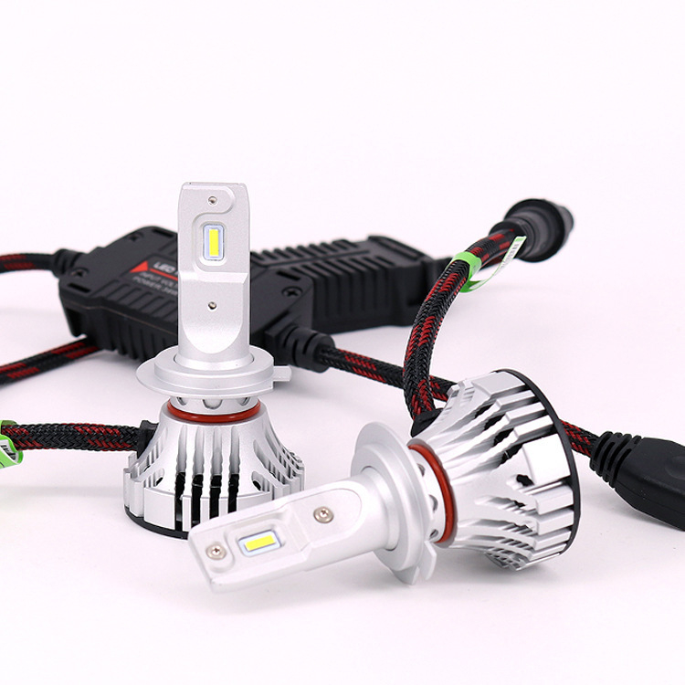 Faruri LED pentru mașină H4/H7/H11/9005/9006 — 36W, 12–24V, 5000LM, IP65, aliaj de aluminiu