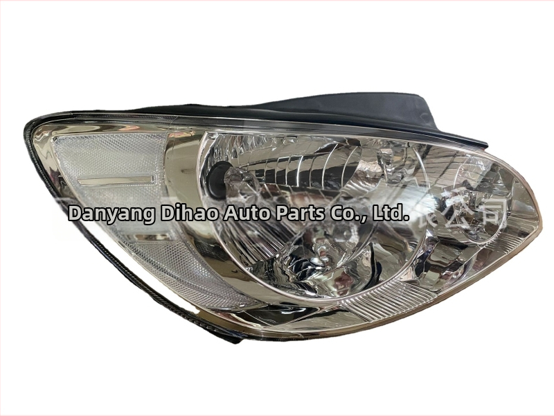 DH PC predné svetlo GETZ 06 55W 12V (diel 92101-1C510/92102-1C510)