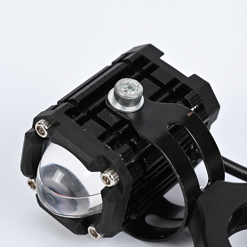 Motociklo LED prožektorius, 12W, 80V, aliuminio korpusas, dviejų spalvų mirgėjimo lęšiai