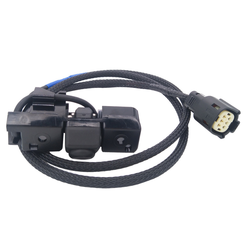 Stražnja kamera za povratno gledanje i pomoć pri parkiranju za Chevrolet 2014-2015, model 23306741, 12V, težina 50, 6-pin konektor