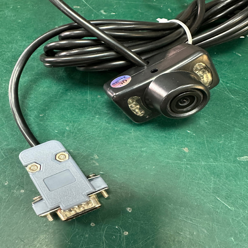 RW-CAM-DZ2 auto stražnja kamera s 360° rotacijom, infracrveno noćno videnje, HD 720p/1080p, 12V