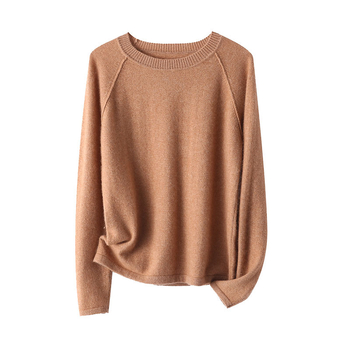 Moteriškas vilnos megztinis, korėjietiško stiliaus, apvalus kaklas, raglano rankovės, ilgos rankovės, ilgis 50–65 cm