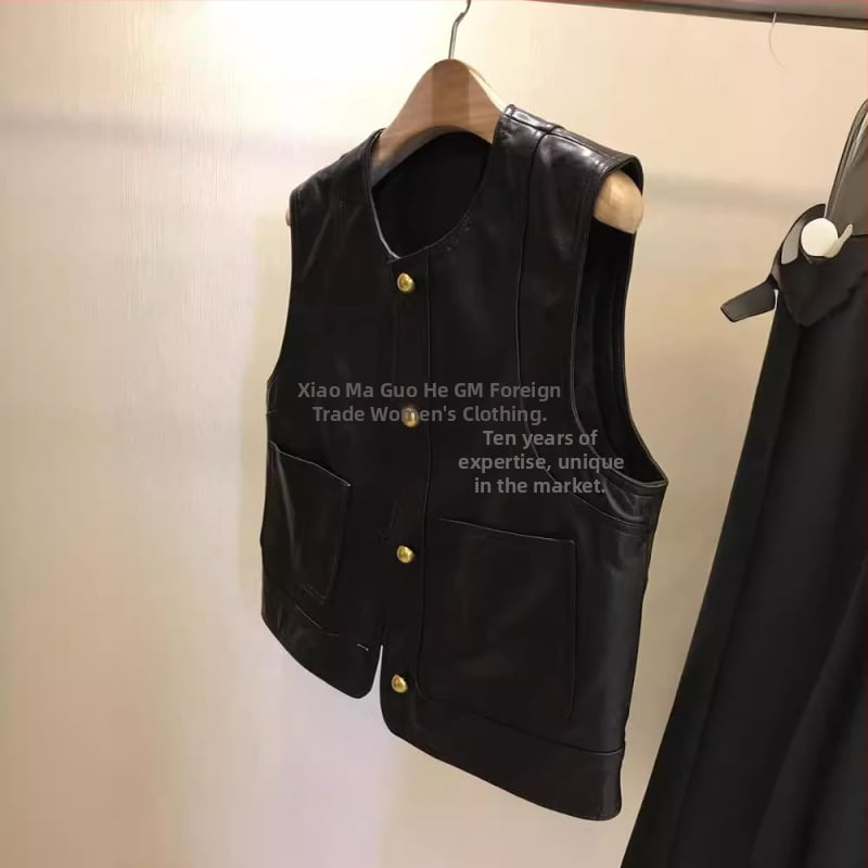 Женски безръкав жилет от PU кожа, свободен силует, кръгло деколте, закопчаване с един ред катарами