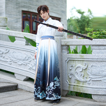 Комплект за двойка: традиционен китайски костюм с бродерия, вдъхновен от бойни истории (Полиестер • Основно съдържание на тъканта под 30% • Сезон: Лято 2023 • Етикет с яка • С бирка)