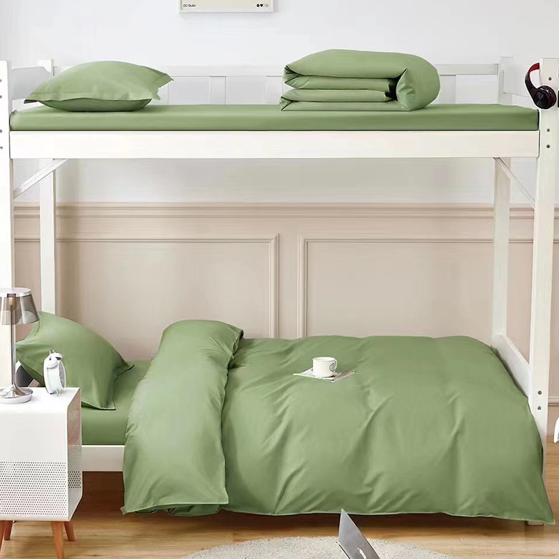 Triju daļu gultas veļas komplekts studentu internātam, ilgi vaski kokvilnas, twill audums, reaktīvā drukāšana un krāsošana, auduma blīvums 133x72, diegu skaits 40