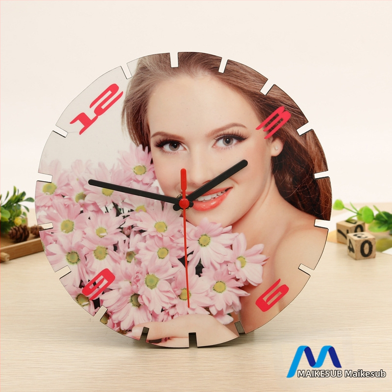 Nástenné hodiny CL-03: drevo, kvarcový pohon, batériové napájanie, moderný štýl