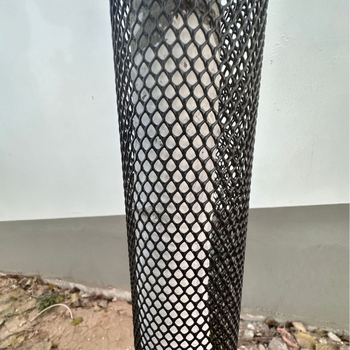 Műanyag hálókerítés fák védelmére az állatok által okozott harapás ellen; védő és dekoratív háló tenyésztésre