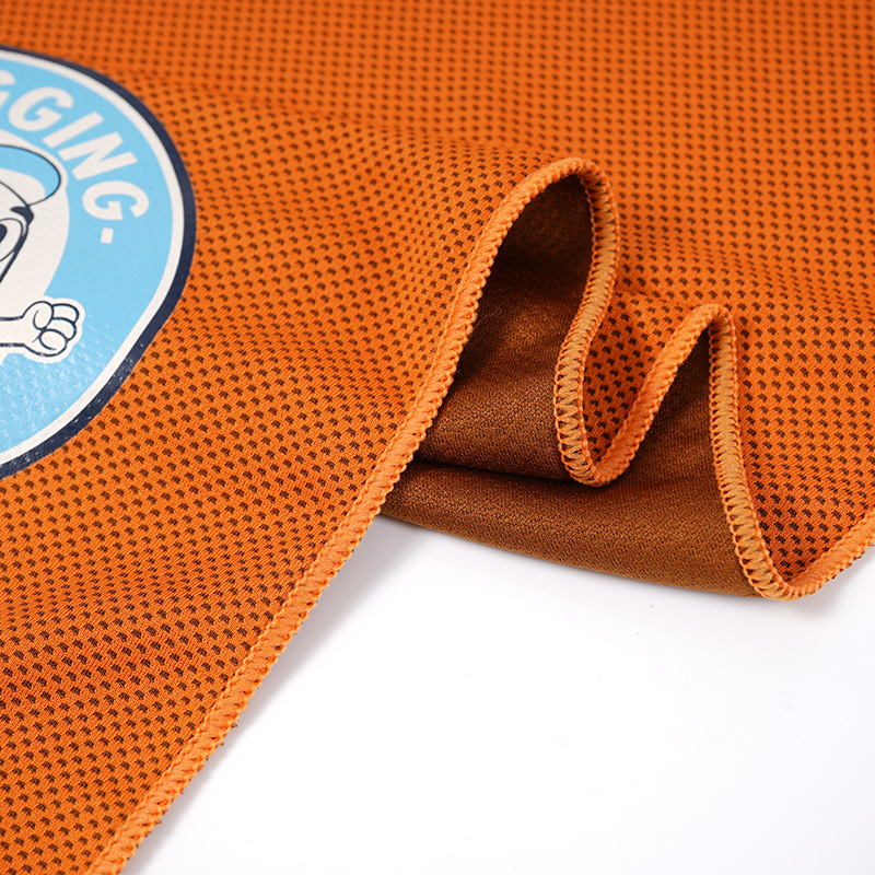 Sport hűsítő törölköző edzéshez és kültéren, izzadság felszívó és gyorsan száradó, poliészter 160 g/m², logó nyomtatás elérhető (Poliészter; 160 g/m²; logó nyomtatás; izzadság felszívó; gyors száradás)