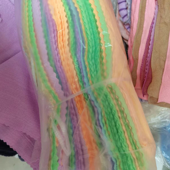 Mikropluošto langų valymo rankšluostis – Medžiaga: mikropluoštas, Didelis sugeriamumas, Skirtas stiklams