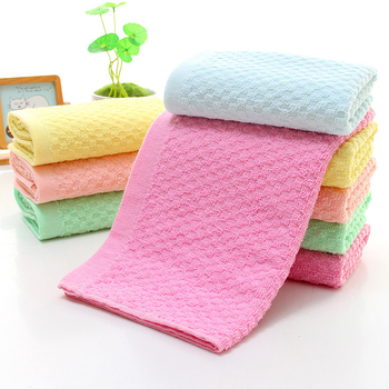 Pamukani ručnik za lice, 70 g, nježno uvijena pređa, Jacquard tkanina, otisnut logo, prilagodba obrade