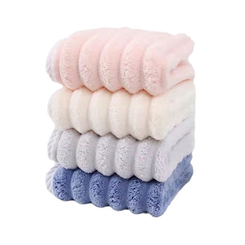 Set ručnika: ručnik za kupanje i ručnik za lice, materijal koralni pliš, pređa koralni baršun, tkanina koralni pliš