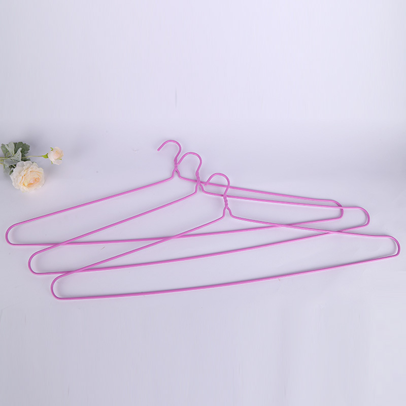 Закачалка за дрехи Baocai – антихлъзгаща се за чаршафи и кърпи, PE-дип покритие, стил Light Luxury, комплект 3 бр. (120 бр./кутия), подходяща за дрехи, панталони и връзки